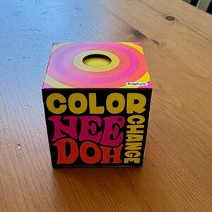 Color NEE DOH Change color